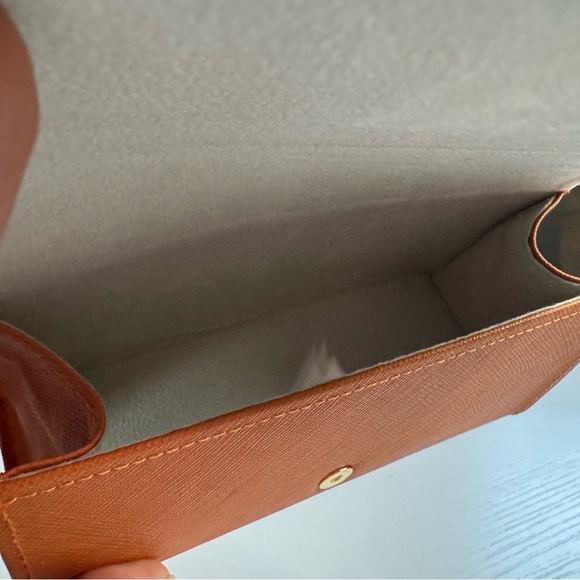 Tory Burch sunglasses case - Picture 5 of 5